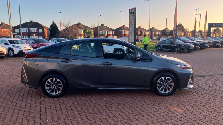 Toyota Prius 1.8 VVTi Business Edition Plus 5dr CVT Hybrid Hatchback